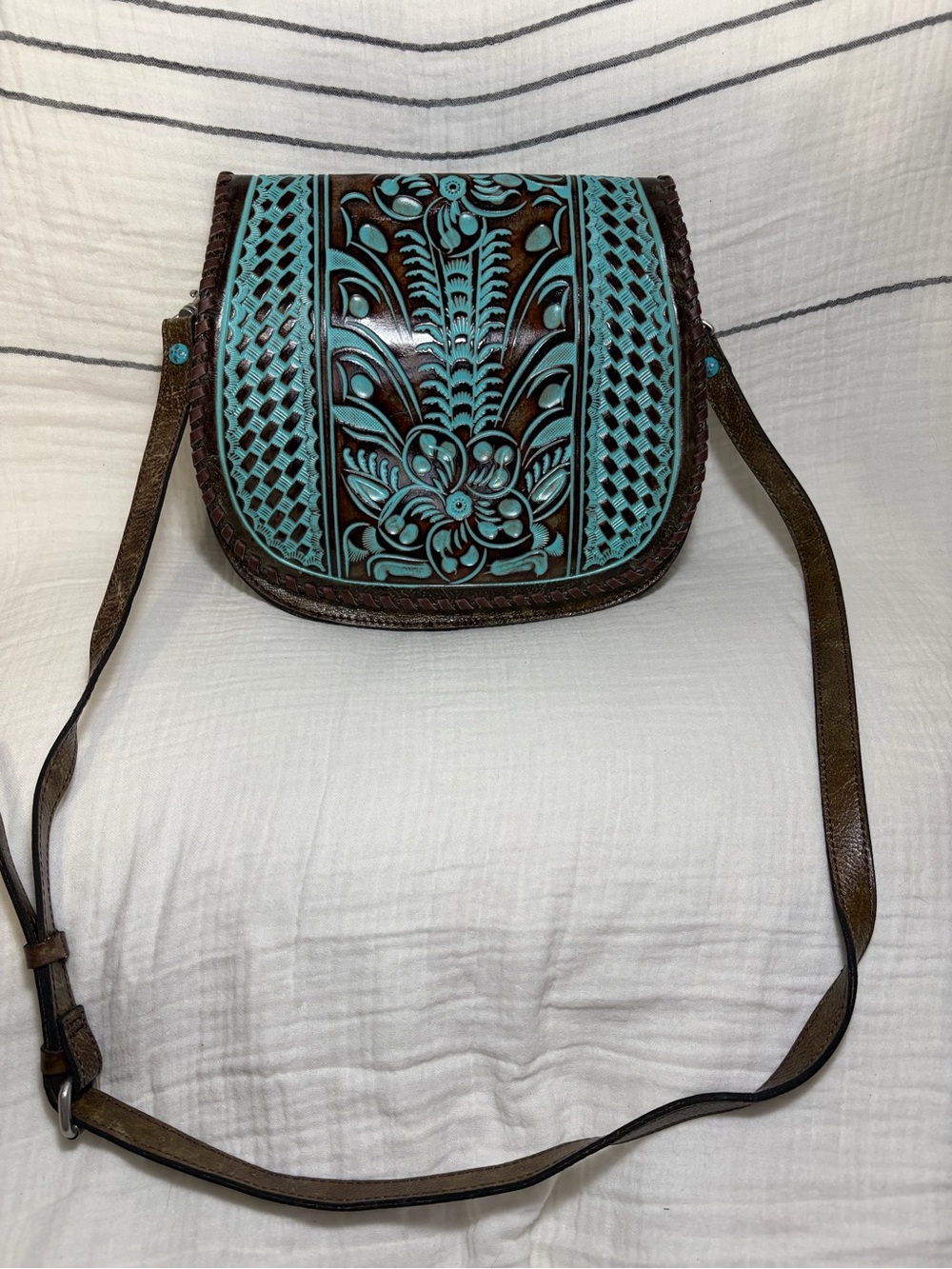 Patricia Nash Salerno Tooled Turquoise Leather Saddle Bag NWOT